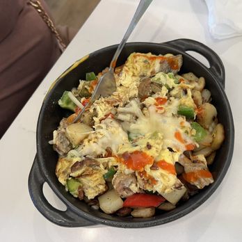 Polly's Pies - Have It All Skillet - American Near Me - Norco, California