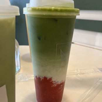 M TeaShop - Strawberry matcha latte - Tea Rooms Near Me - San Jose, California