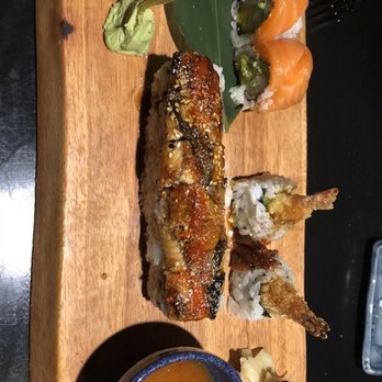 Umi Sushi Bistro - Richmond roll (shrimp tempura, avocado, and eel) - Japanese Near Me - Richmond, Virginia