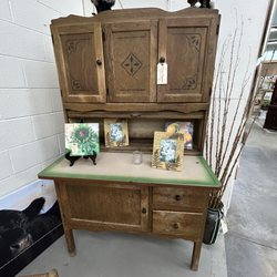 White Owl Antique Mall