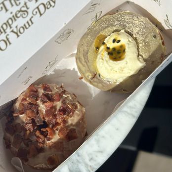 Sidecar Doughnuts & Coffee - maple bacon + passionfruit pavlova IG: @parkmunchies - Donuts Near Me - Costa Mesa, California Sidecar Doughnuts & Coffee - maple bacon + passionfruit pavlova IG: @parkmunchies - Donuts Near Me - Costa Mesa, California