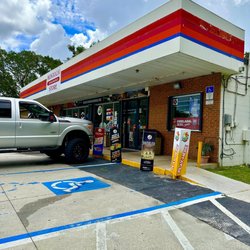 Hontoon Convenience