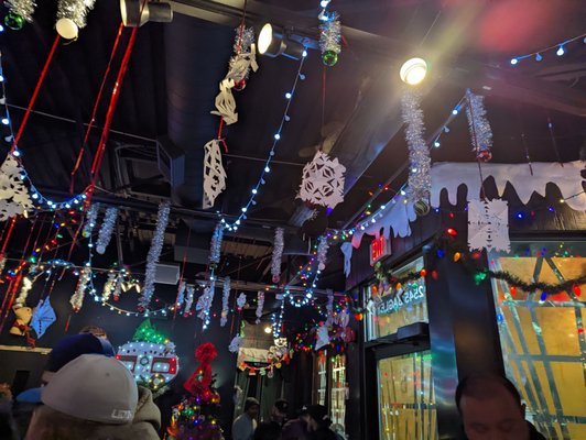 Blitzen’s on Bagley by null