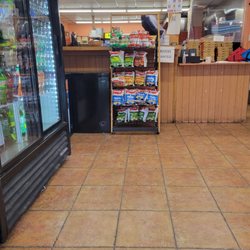 Uxbridge House of Pizza