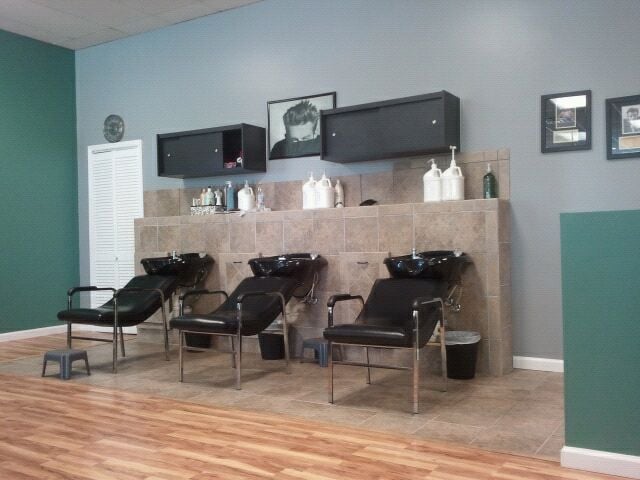 That Hair Salon Logo