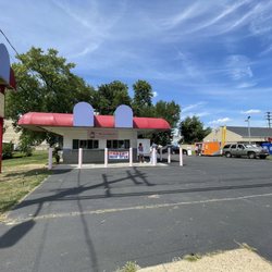 410 Empanadas, LLC - Great idea doing the Cookie grand opening along with lunch & dinner!! Delicious Empanadas. Thank you all.