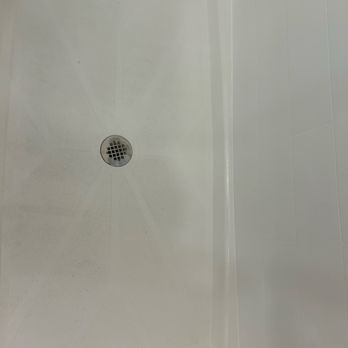 Everhome Suites - Shower - Hotels Near Me - Temecula, California Everhome Suites - Shower - Hotels Near Me - Temecula, California