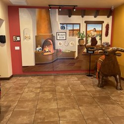 El Toro Bravo Restaurant - Inside