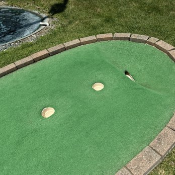Northern Falls Mini Golf - Last hole - Mini Golf Near Me - Manistee, Michigan