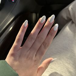 Got 2 B Nails