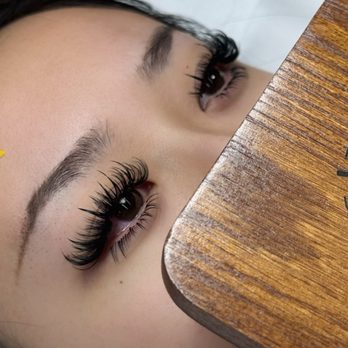 Gplus Lash & Brow - 3D cashmere wispy eyelash extensions - Eyelash Service Near Me - New York, New York Gplus Lash & Brow - 3D cashmere wispy eyelash extensions - Eyelash Service Near Me - New York, New York