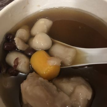 Meet Fresh - Where is my grass jelly?????  I guess they mixed up my order or just forgot to put the grass jelly in.... - Desserts Near Me - Houston, Texas