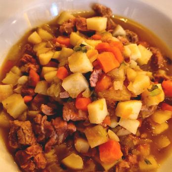 Lincoln's Inn - Irish Stew - Pubs Near Me - Dublin, D Lincoln's Inn - Irish Stew - Pubs Near Me - Dublin, D