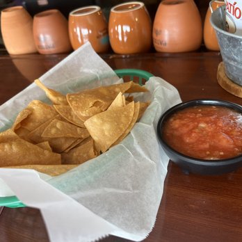 Los Gallitos - Chips and salsa - Mexican Near Me - Fort Bragg, California Los Gallitos - Chips and salsa - Mexican Near Me - Fort Bragg, California