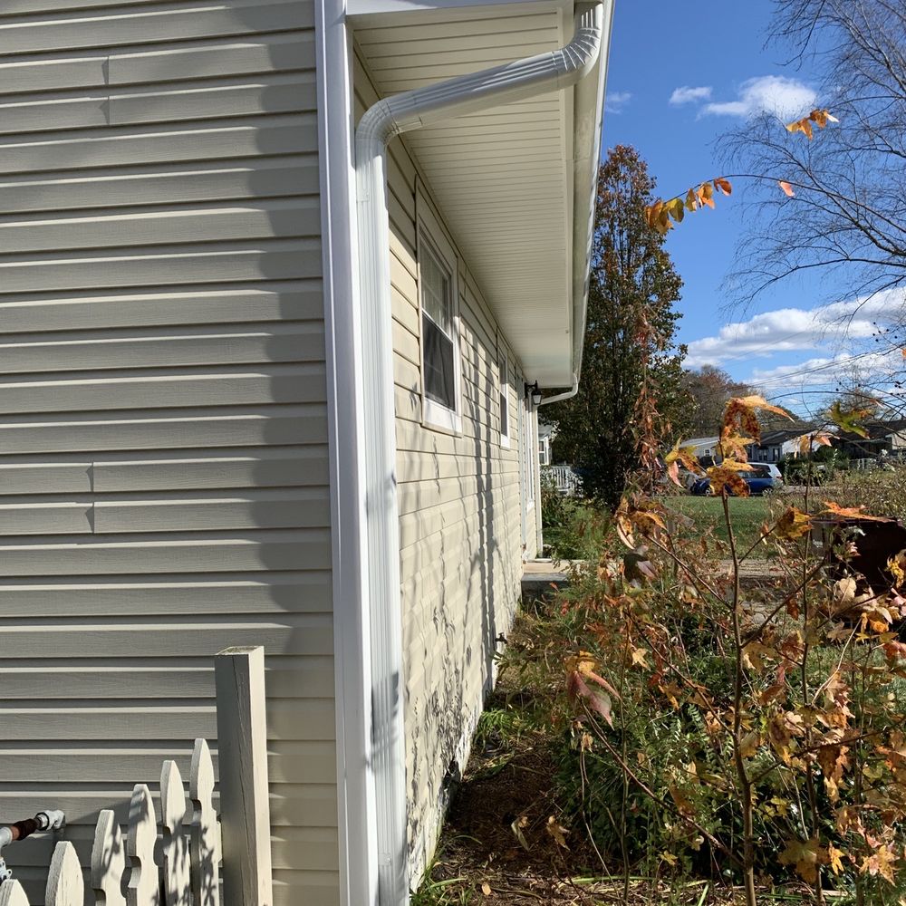 Lines Seamless Gutter - Gutter Services Near Me - Virginia Beach, Virginia Lines Seamless Gutter - Gutter Services Near Me - Virginia Beach, Virginia