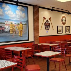Firehouse Subs - Very clean dining area