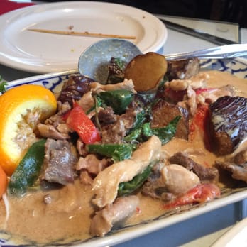 Chao Praya - Thai Near Me - Novato, California