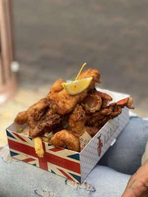 Gordon Ramsay Fish & Chips by null