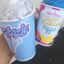 Kell's Kreme-Lynn - Oreo razzle and blue raspberry slush