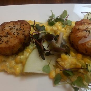 Main Kitchen - Pan seared scallops over corn purée with shimeji mushrooms - Wine Bars Near Me - Houston, Texas Main Kitchen - Pan seared scallops over corn purée with shimeji mushrooms - Wine Bars Near Me - Houston, Texas