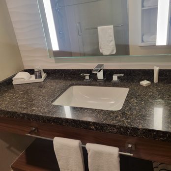 Bear Springs Hotel - Hotels Near Me - Highland, California Bear Springs Hotel - Hotels Near Me - Highland, California