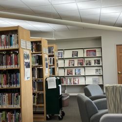 Elm Grove Public Library