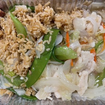 China Dragon - Chicken Chow Mein - Chinese Near Me - Winston Salem, North Carolina