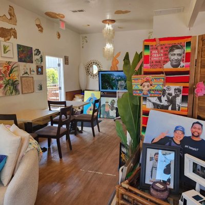 Lia’s Lumpia by null