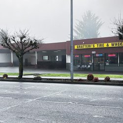 Les Schwab Tire Center
