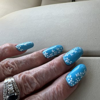 Zen Nail Spa - Nail Salons Near Me - Chattanooga, Tennessee