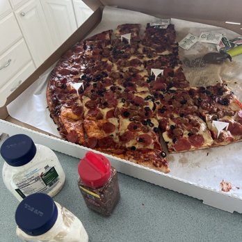 James Gang Pizza - just better to put in the trunk - Pizza Near Me - Lebanon, Oregon James Gang Pizza - just better to put in the trunk - Pizza Near Me - Lebanon, Oregon