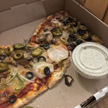Pizza King - We got 2 large pizzas, veg and pepperoni salads and 2 large pepperoni and an apple pie to go !  This is my breakfast:-) - Pizza Near Me - Longview, Texas