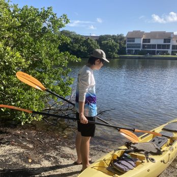 Lakeview Paw Park - Kayaking fishing on Lake Sarasota - Dog Parks Near Me - Sarasota, Florida Lakeview Paw Park - Kayaking fishing on Lake Sarasota - Dog Parks Near Me - Sarasota, Florida