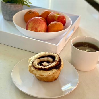 Red Onion Cafe - Cinnamon roll - Breakfast & Brunch Near Me - Racine, Wisconsin Red Onion Cafe - Cinnamon roll - Breakfast & Brunch Near Me - Racine, Wisconsin