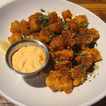 Bosque Brewing - Nob Hill Public House - Cheese curds - Brewpubs Near Me - Albuquerque, New Mexico Bosque Brewing - Nob Hill Public House - Cheese curds - Brewpubs Near Me - Albuquerque, New Mexico