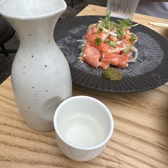 Zigu - Salmon poke - Seafood Near Me - Honolulu, Hawaii