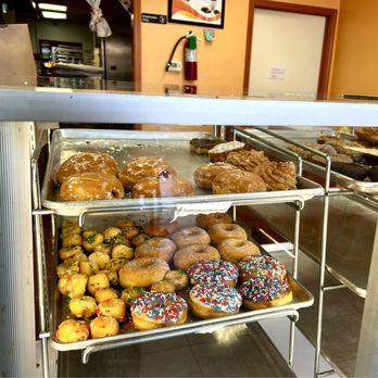 Stanely's Donuts - The last of the donuts - Donuts Near Me - Sacramento, California
