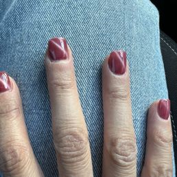 Cat eye nails by Lynn. Cat eye nails by Lynn.