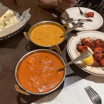 Layla's Kitchen - 92. Chicken Tikka Masala 9. Chicken 65 Butter chicken - Indian Near Me - Columbus, Ohio