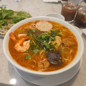 Pho Que Huong 2 - Bun Riue - Vietnamese Near Me - Honolulu, Hawaii Pho Que Huong 2 - Bun Riue - Vietnamese Near Me - Honolulu, Hawaii