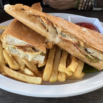 Lazaro's Cuban Cuisine - Chicken Cubano - Cuban Near Me - Roswell, Georgia Lazaro's Cuban Cuisine - Chicken Cubano - Cuban Near Me - Roswell, Georgia