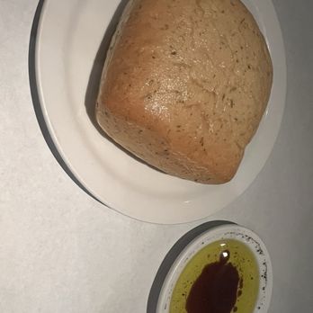 Romano's Macaroni Grill - Bread - Italian Near Me - Corona, California