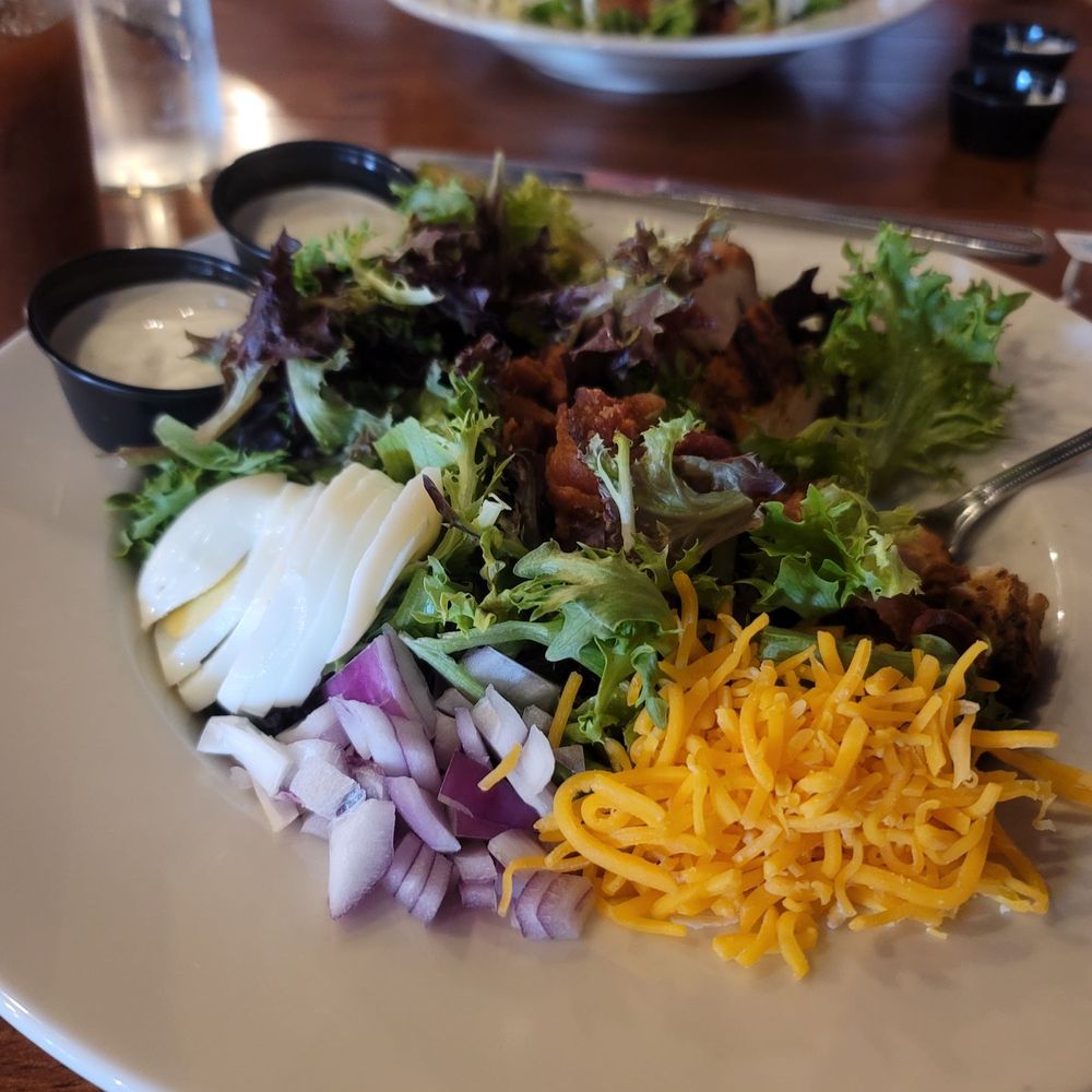 Juniors' - COBB Salad, dry chicken. Good ranch. The end. - American Near Me - Tracy, California Juniors' - COBB Salad, dry chicken. Good ranch. The end. - American Near Me - Tracy, California