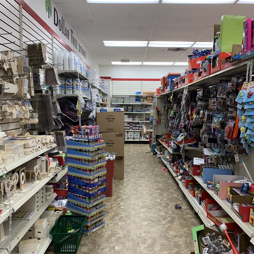 Messy aisles.