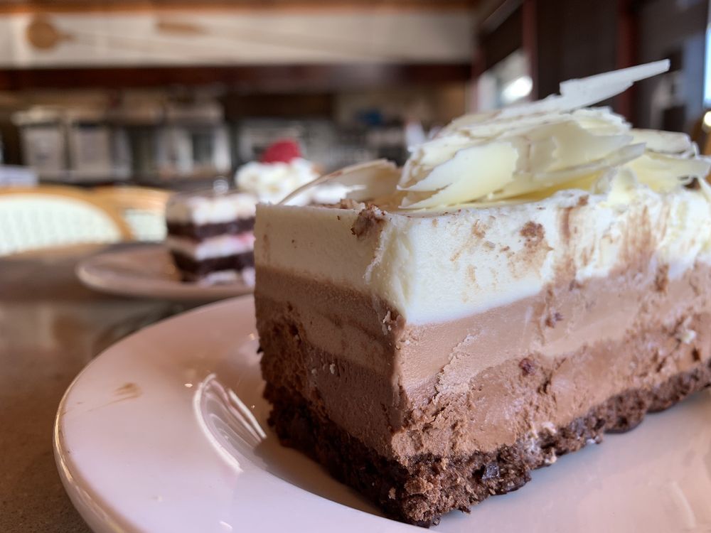 CHAMPAGNE FRENCH BAKERY CAFE - 432 Photos & 536 Reviews - Bakeries