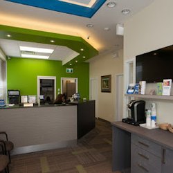Applebay Family Dental Clinic