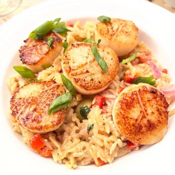 Briar Common Brewery + Eatery - Scallops - New American Near Me - Denver, Colorado