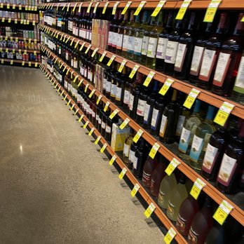 Yoke's Fresh Market - a variety of juices - Grocery Near Me - Spokane, Washington