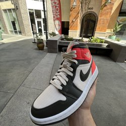 Denim Exchange - Jordan 1