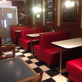 The Donlands Diner - New finish but kept the old diner look - red booths, checkered floors and hardwood panelling & all! - Breakfast & Brunch Near Me - East York, Ontario The Donlands Diner - New finish but kept the old diner look - red booths, checkered floors and hardwood panelling & all! - Breakfast & Brunch Near Me - East York, Ontario